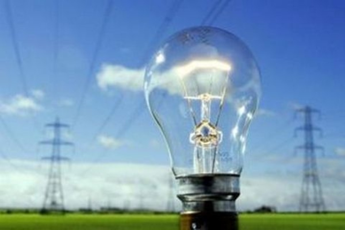 В Украине по-тихому подняли тарифы на электроэнергию почти на 50%