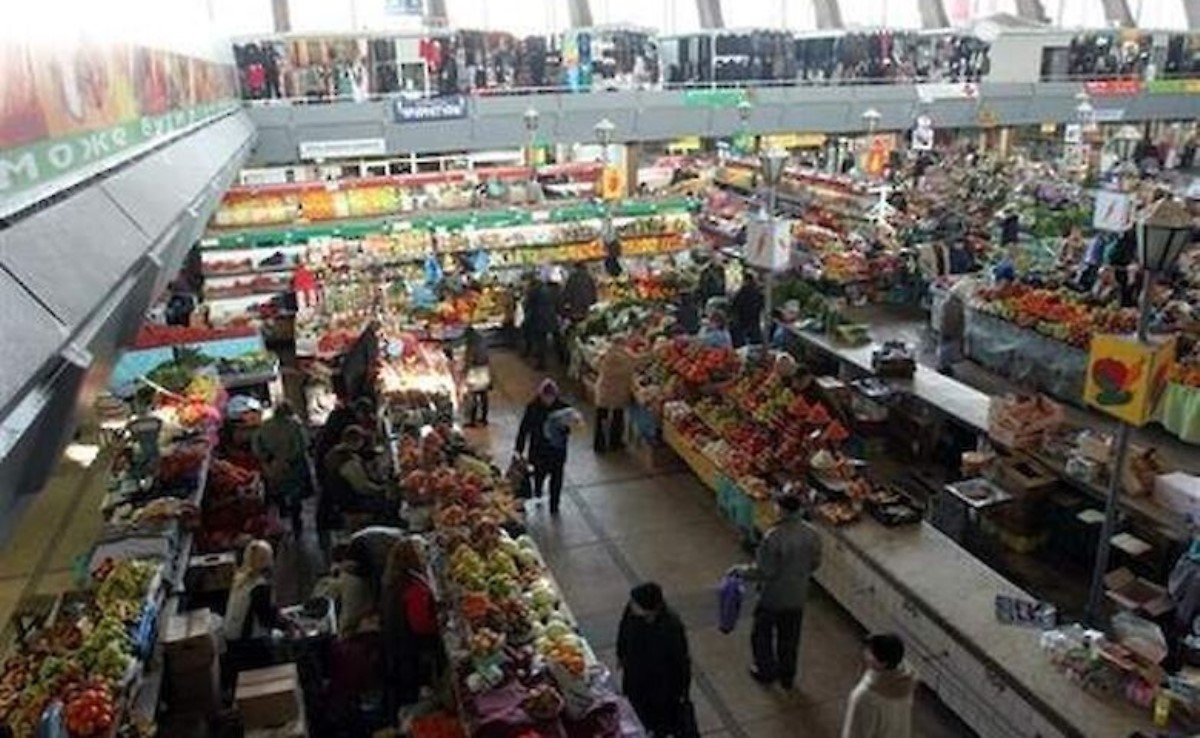 В Киеве открываются продуктовые рынки