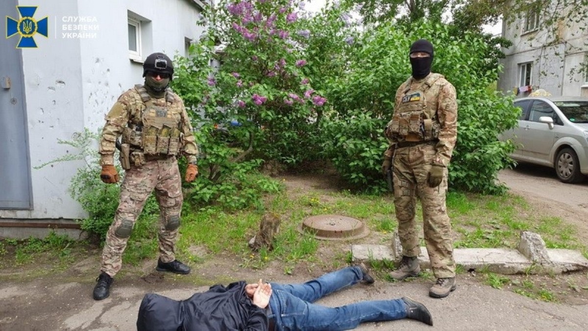Собирал военные секреты: украинская контрразведка поймала агента ФБС