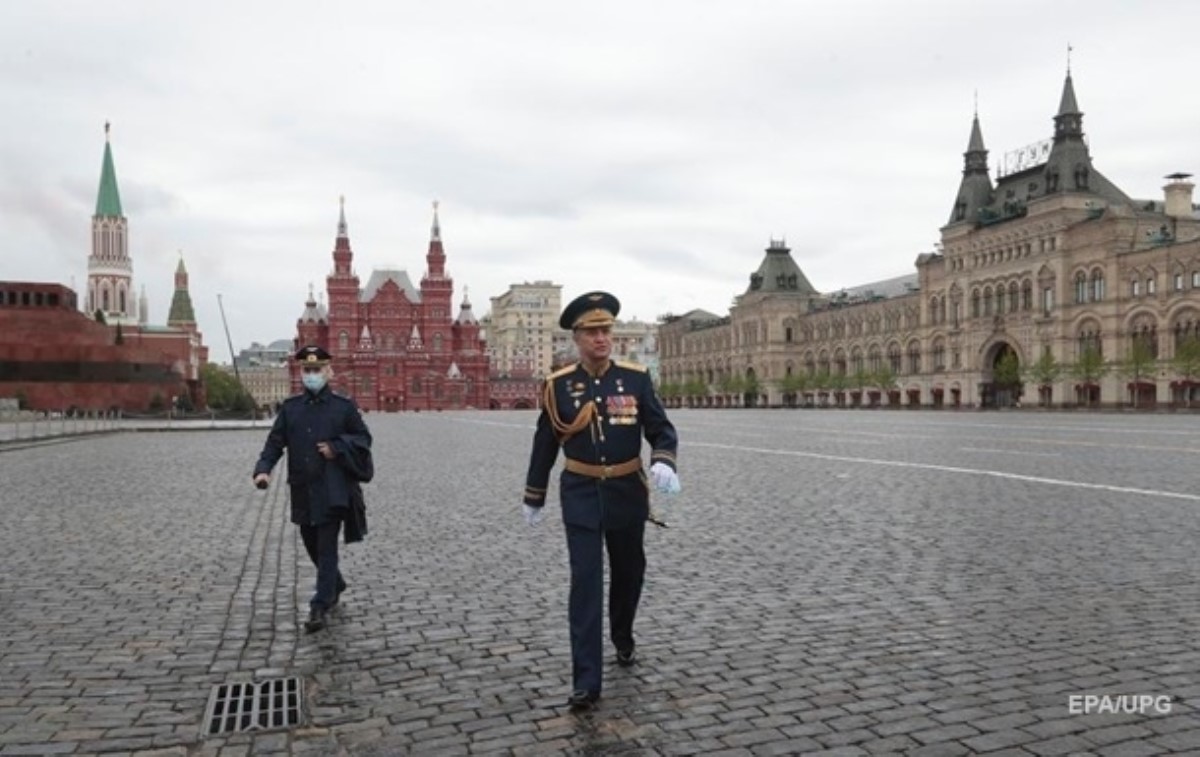 Россия стала третей в мире по числу случаев заражения COVID-19