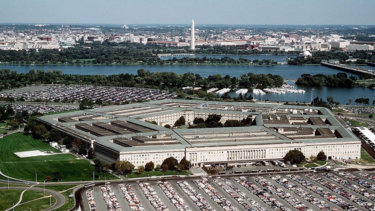 Почему в Пентагоне неожиданно вернулись к теме НЛО