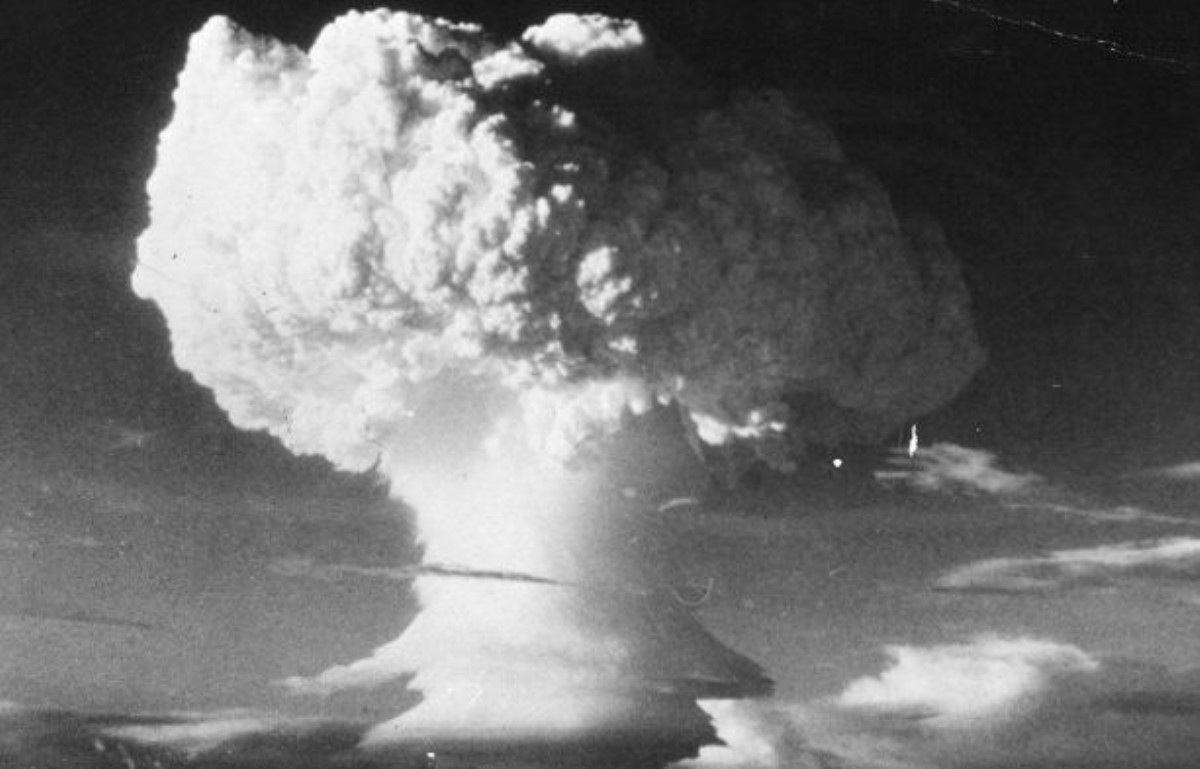 Ядерные испытания СССР и США залили дождям Великобританию