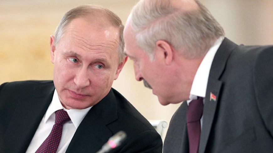 Лукашенко потребовал снизить цену на газ, Путин ответил