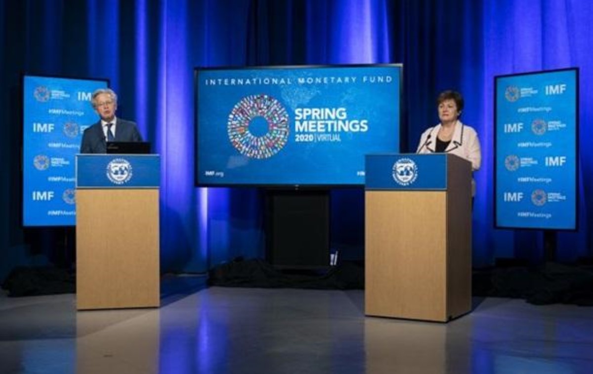 МВФ собирается одобрить программу помощи Украине