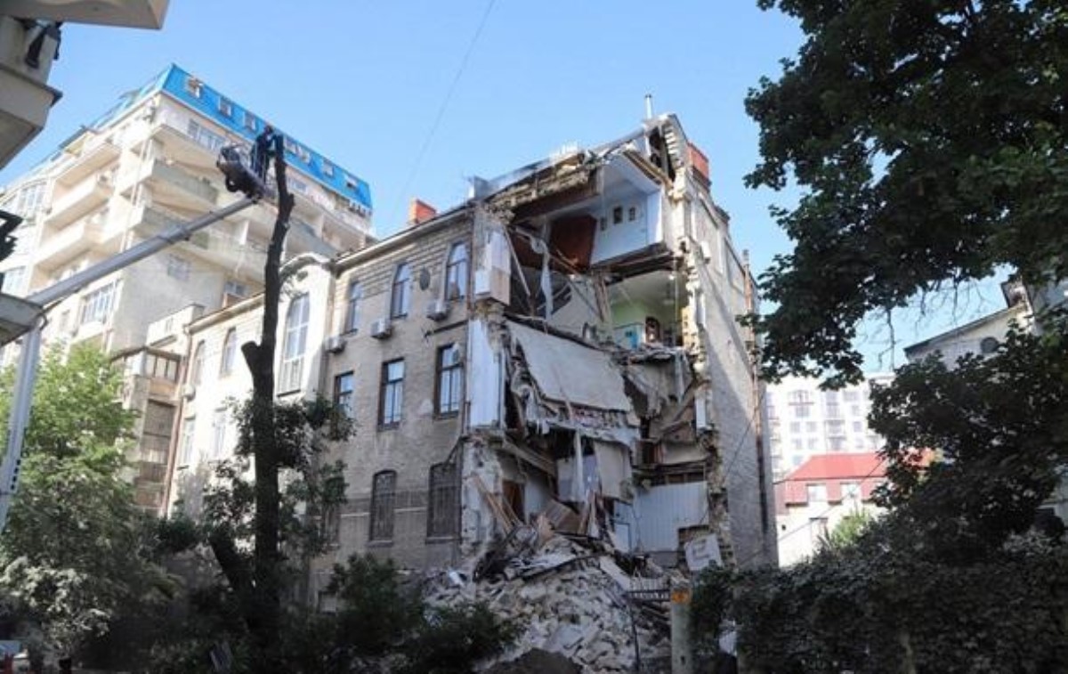 Названа предварительная причина обрушения жилого дома в Одессе