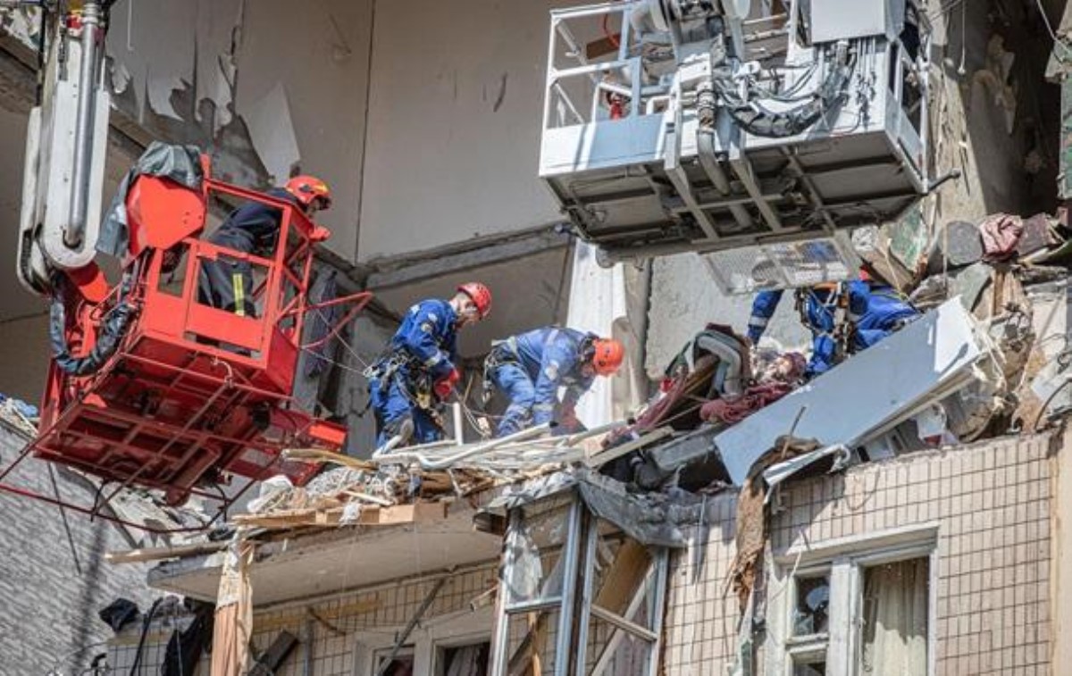 Взрыв дома в Киеве: 16 квартир разрушено