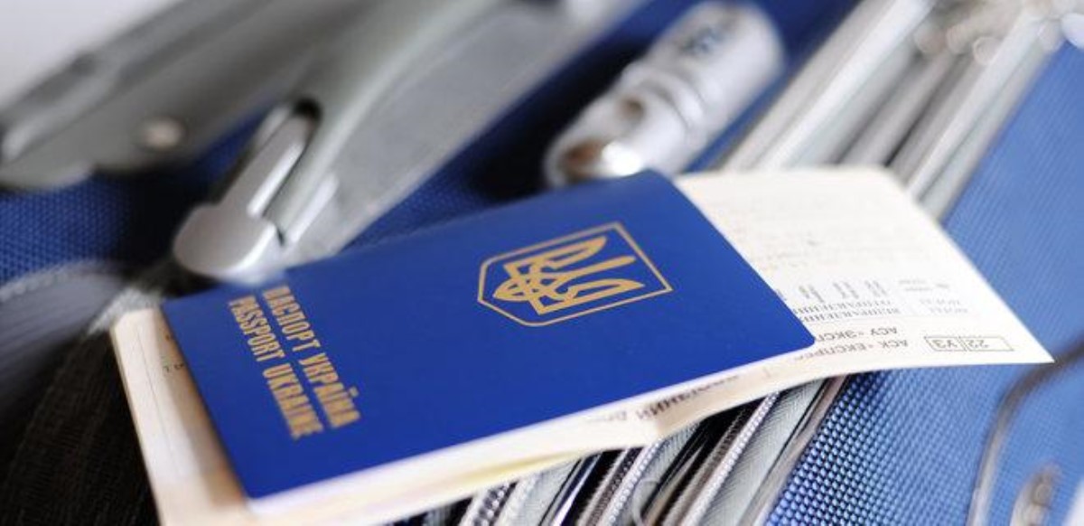 Запрет на поездки в РФ по обычному паспорту хотят аннулировать через суд