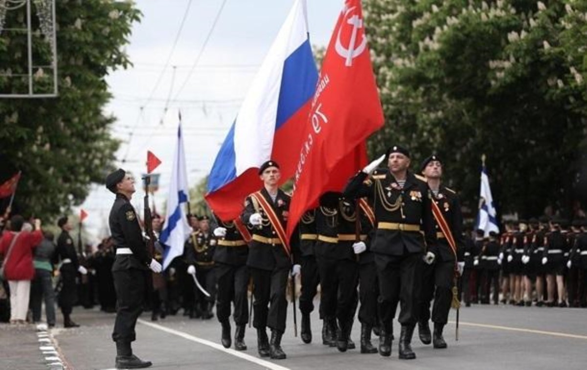 МИД Украины отреагировало на военный парад в Крыму