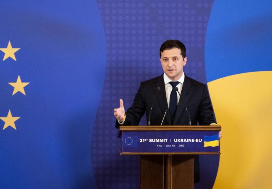 Украина едет на саммит с ЕС: у Зеленского назвали дату и темы переговоров