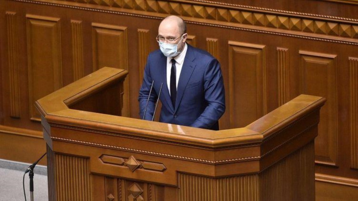 Шмигаль допустил продолжение дистанционного обучения школьников и студентов