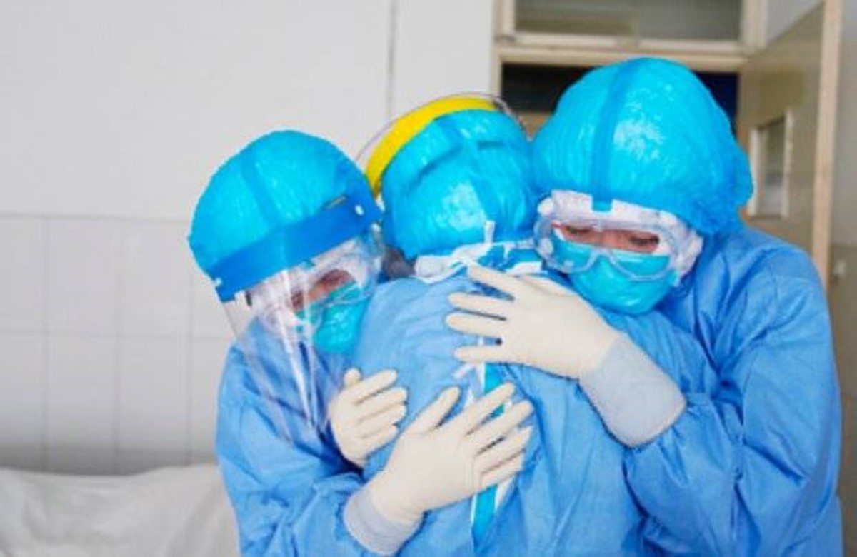 Больные коронавирусом не заразны: заявление украинского инфекциониста