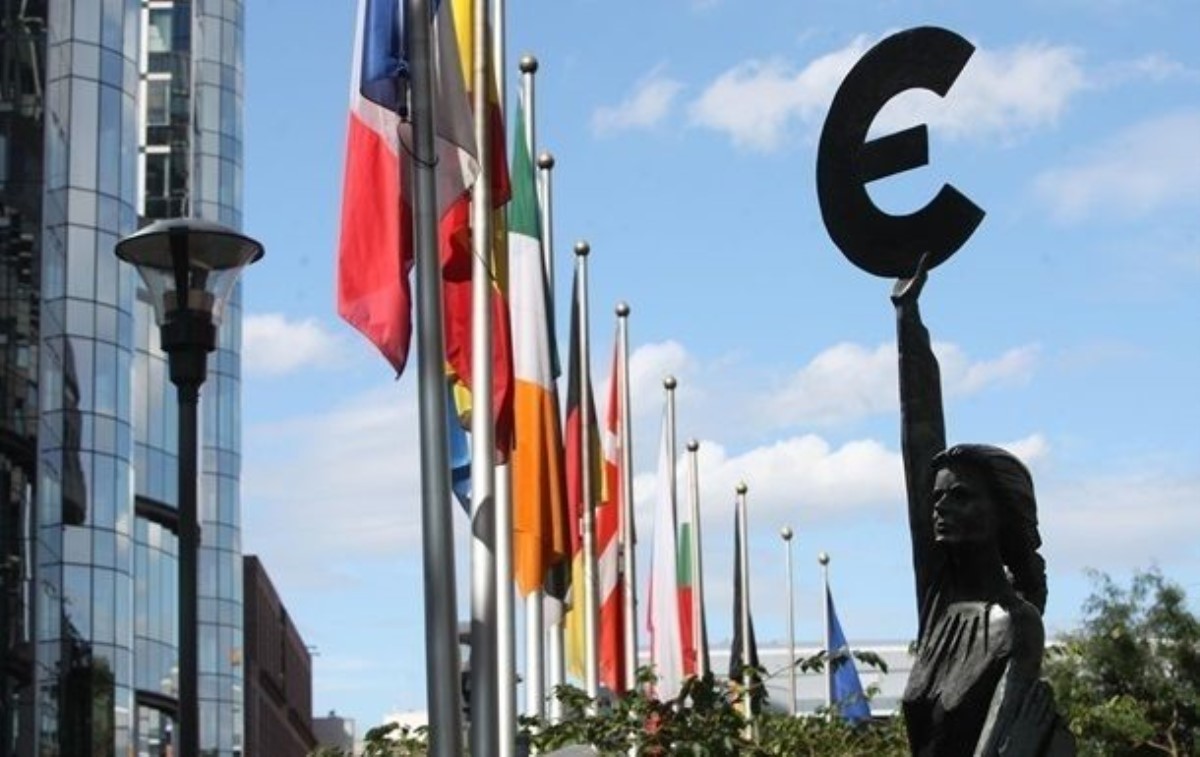 Украина получит от ЕС 105 млн евро помощи