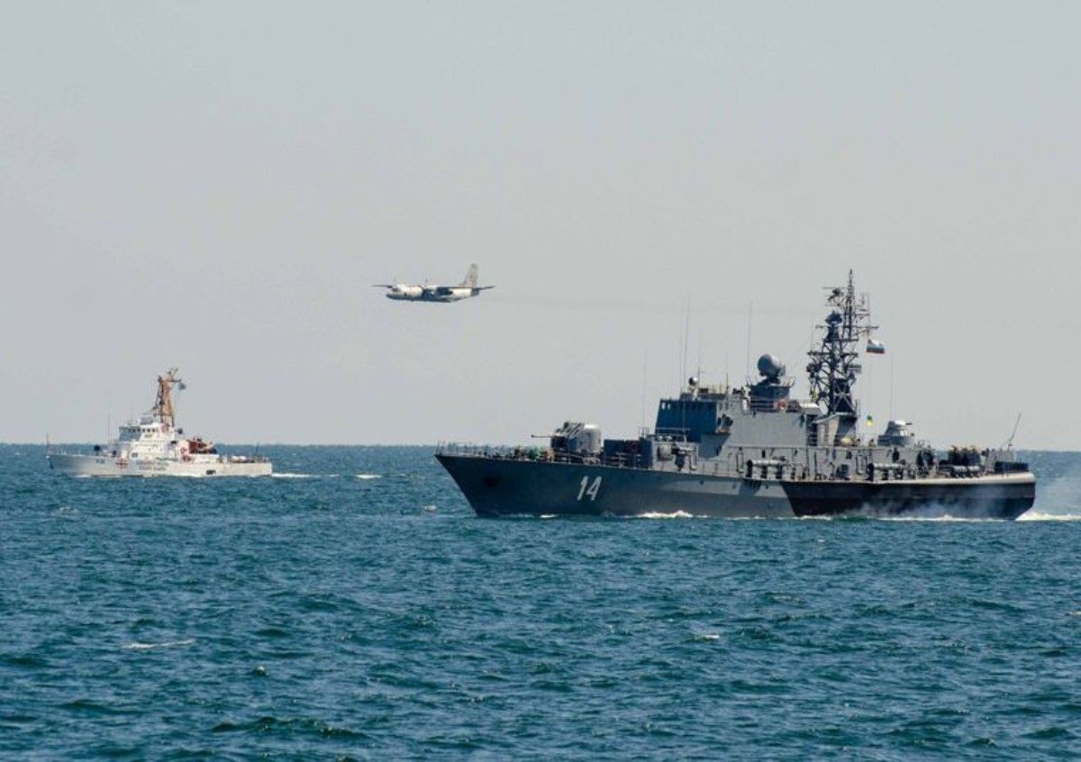 В Черном море начался "болгарский" этап учений Sea Breeze 2020