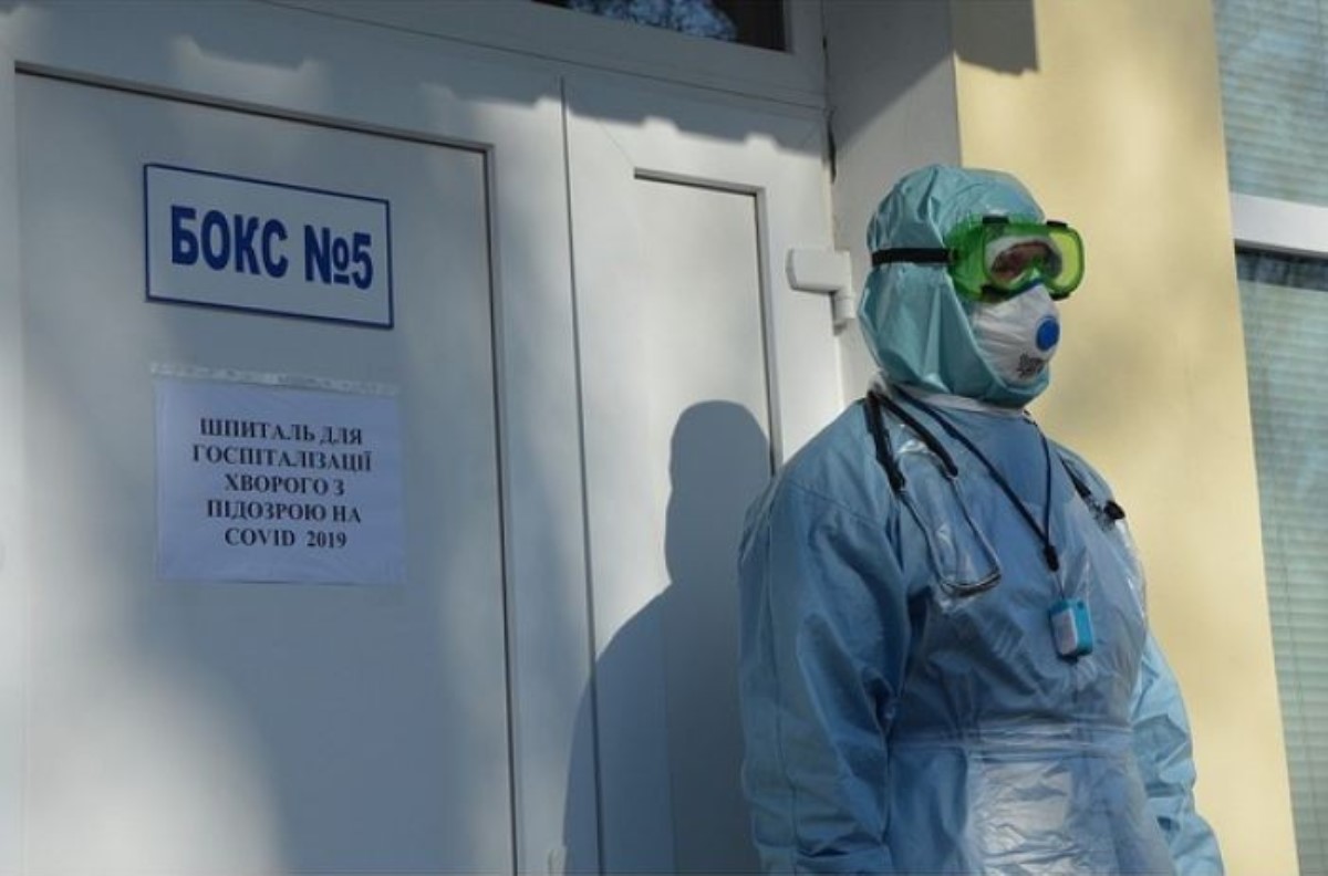 Плюс 1106 зараженных за сутки: статистика по коронавирусу в Украине