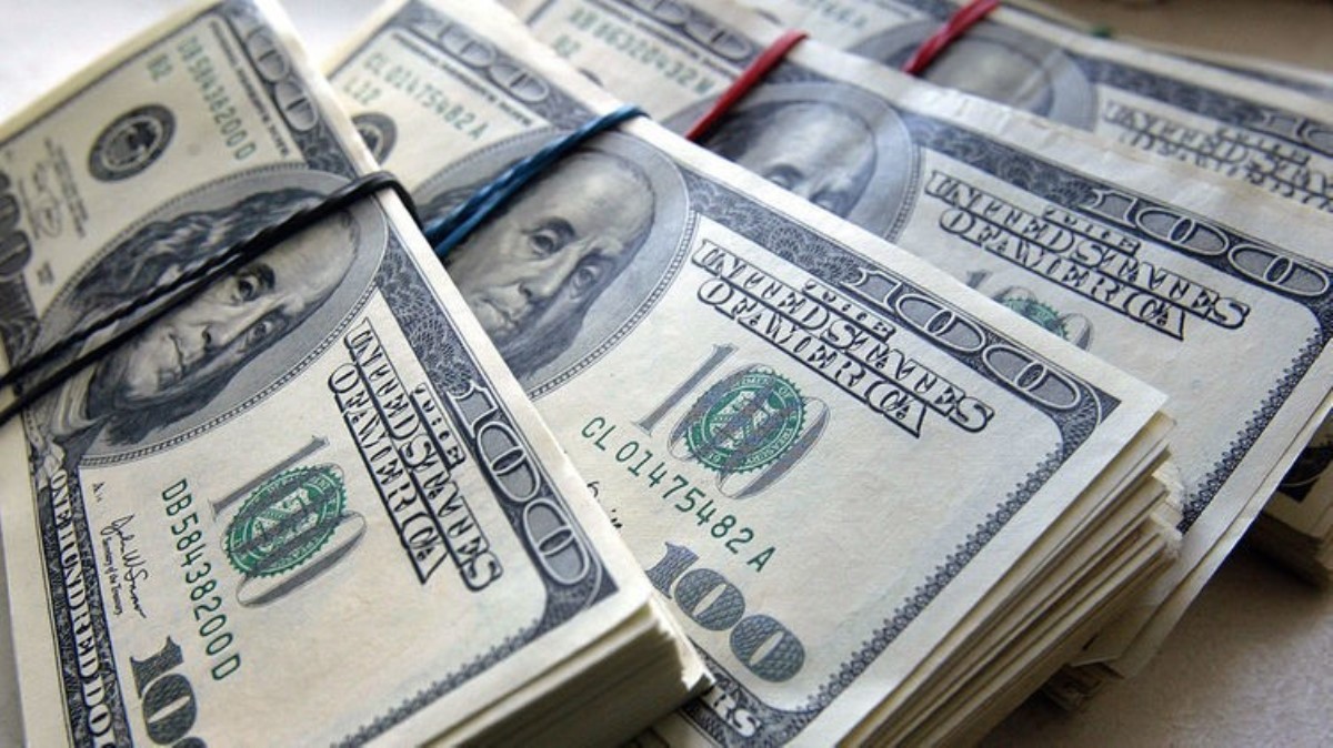 Доллар США может потерять статус резервной мировой валюты