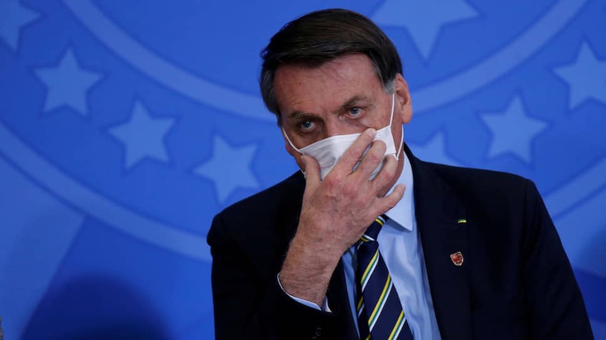В легких президента Бразилии после COVID-19 обнаружили грибок