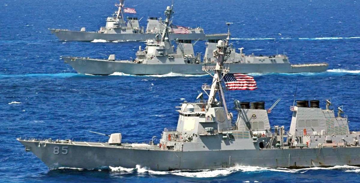 В Черном море появились корабли НАТО: Россия нервничает и следит