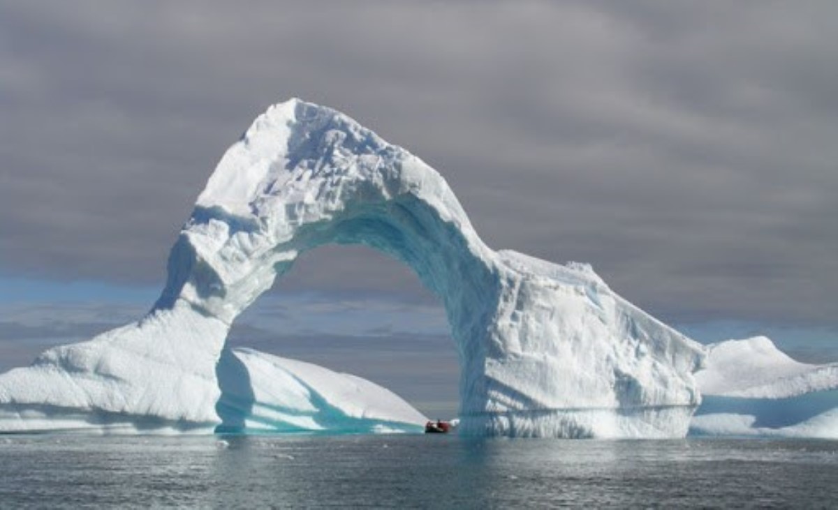 В Арктике июль стал рекордным по ледовитости