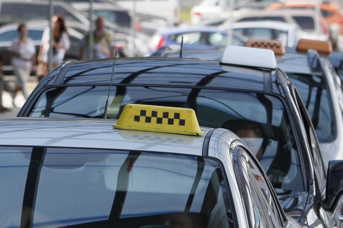 В Украине таксистов собираются усиленно штрафовать