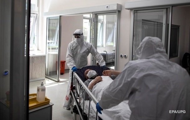 В Украине выросло число госпитализаций с COVID