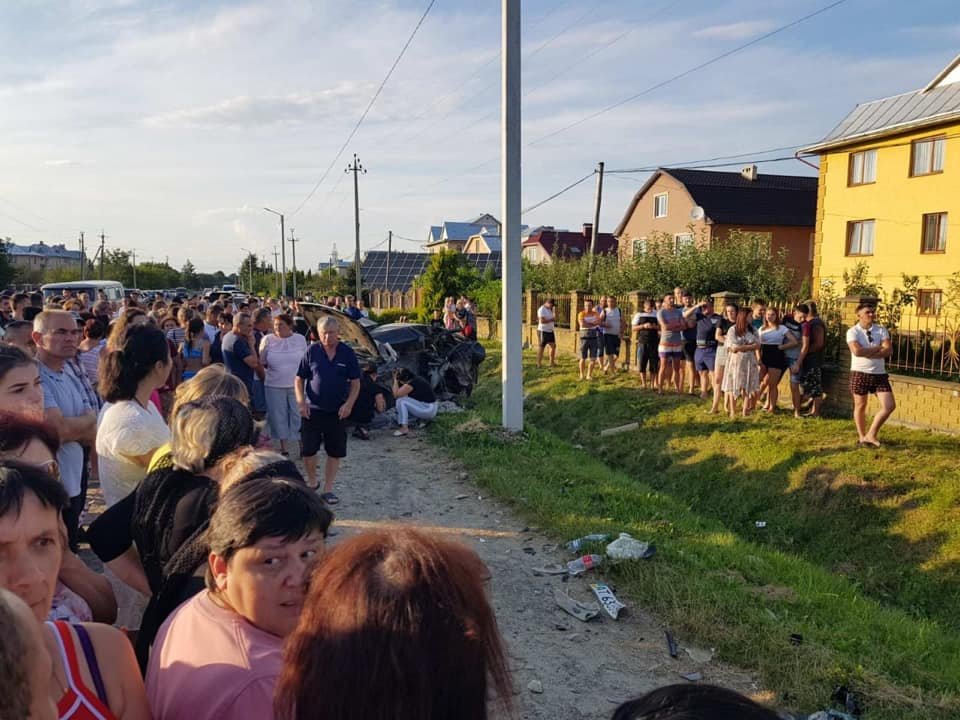 На Прикарпатье в ДТП погибла семья: виновник аварии был пьяным