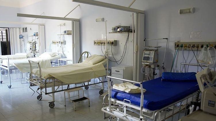 Больницы переполнены пациентами с Covid-19 - Степанов