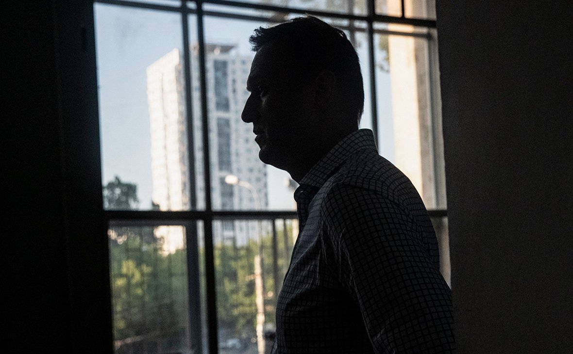 Омский врач озвучил предполагаемый диагноз Навального
