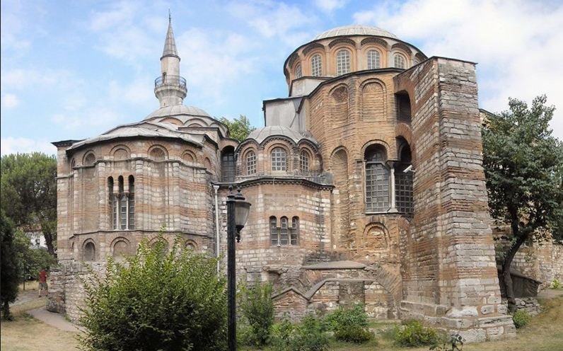Эрдоган еще один православный храм отдает под мечеть