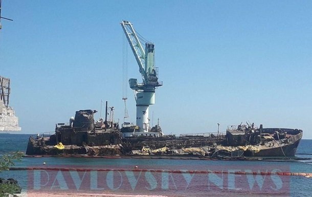В Одессе назвали новую дату подъема танкера Delfi
