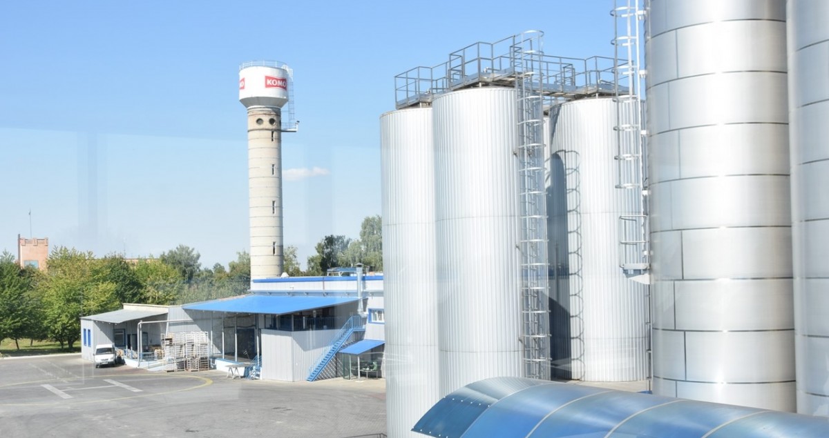 В Украине на крупном молокозаводе выявили вспышку COVID