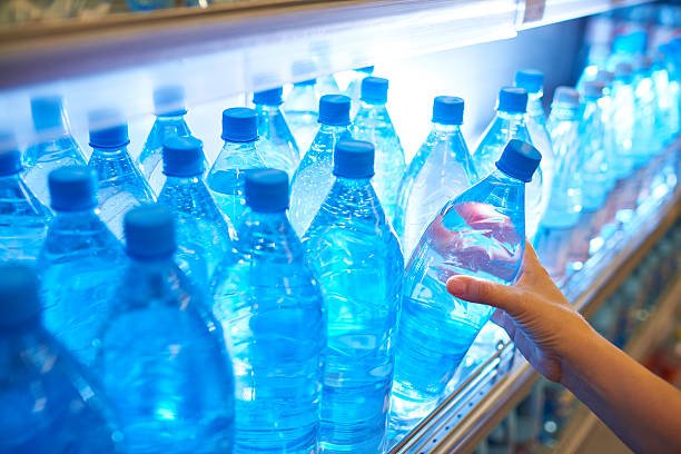 Ученые обнаружили серьезную опасность в бутилированной воде