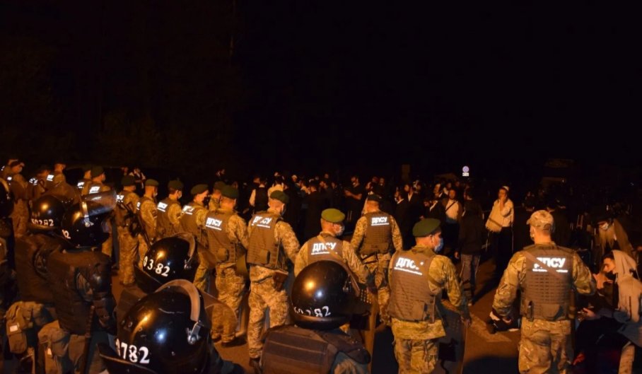 Украина срочно направила силовиков на границу с Беларусью