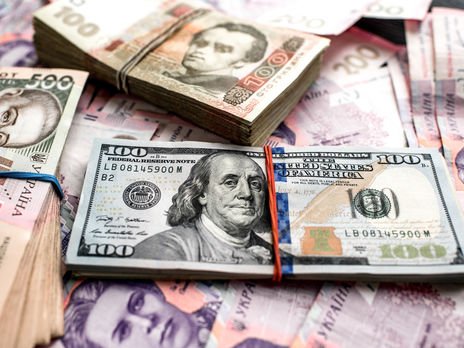 Доллар продолжил рост на межбанке