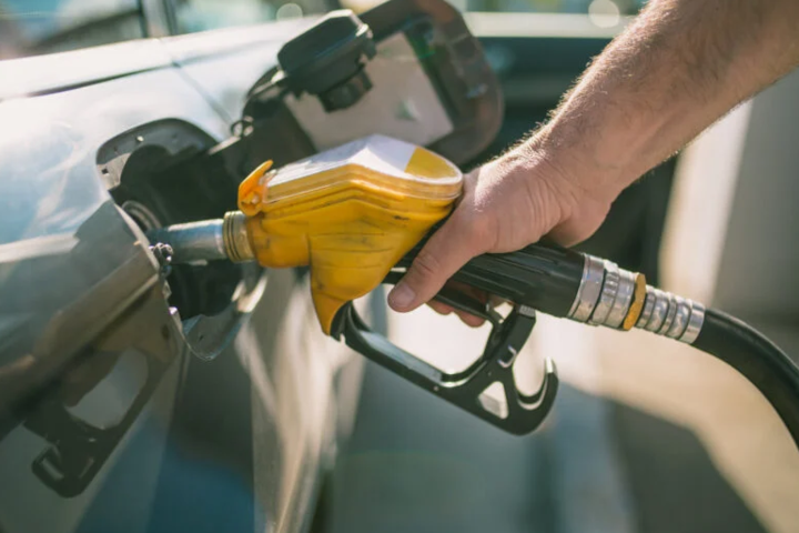 Депутаты намерены уравнять акциз на топливо: что станет с ценами