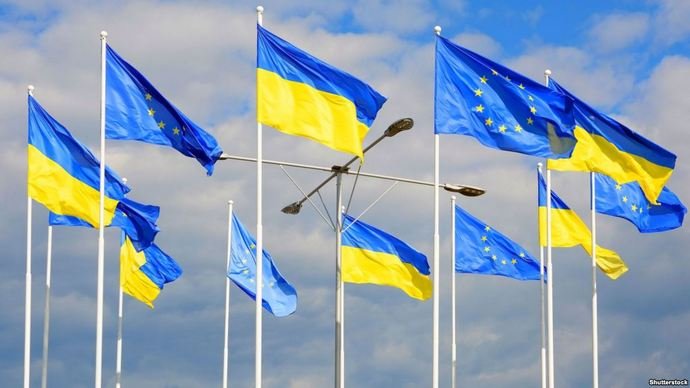 Дальнейшую евроинтеграцию Украины отложили - посол ЕС