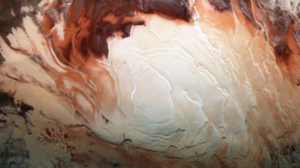 На Марсе обнаружили водоемы с жидкой водой