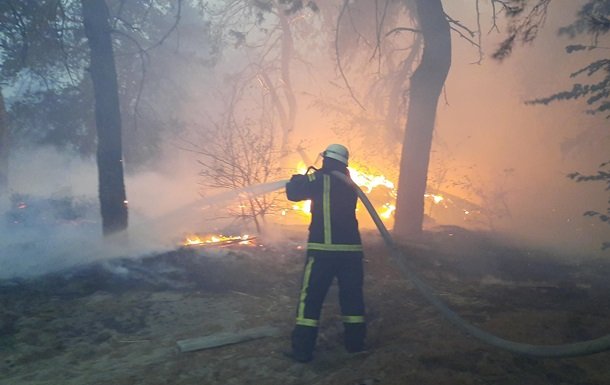 В Луганской области усилились пожары