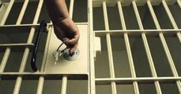 Минюст продает два десятка тюрем: что будет с заключенными