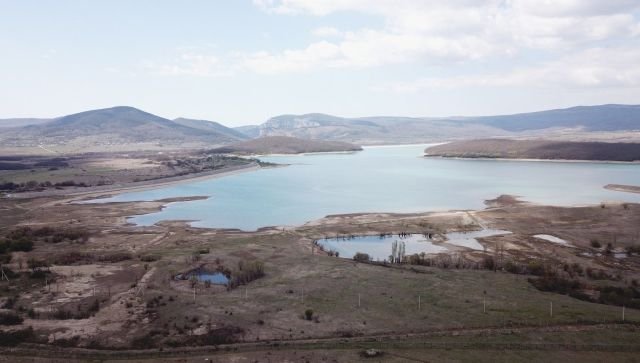 В аннексированном Крыму засыхает стратегическое водохранилище: тревожные данные