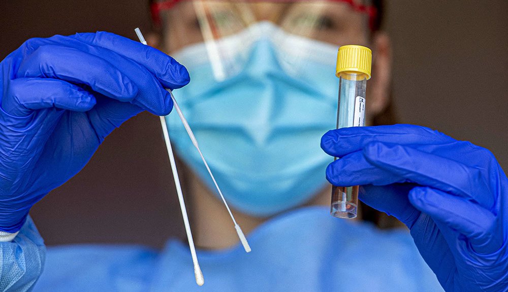 ПЦР-тест на коронавирус: врач указала на серьезную проблему