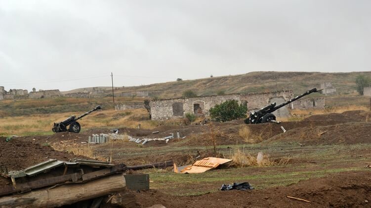 Азербайджан нанес ракетный удар по территории Армении