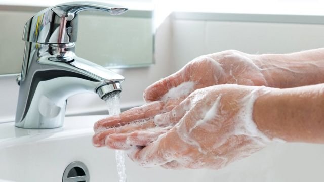 Весь мир сегодня отмечает День мытья рук