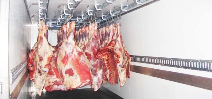 Ограбление фуры под Одессой: из рефрижератора украли более 20 тонн мяса
