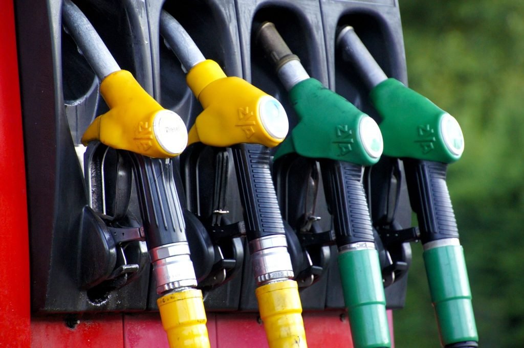 На АЗС резко подскочили цены на топливо