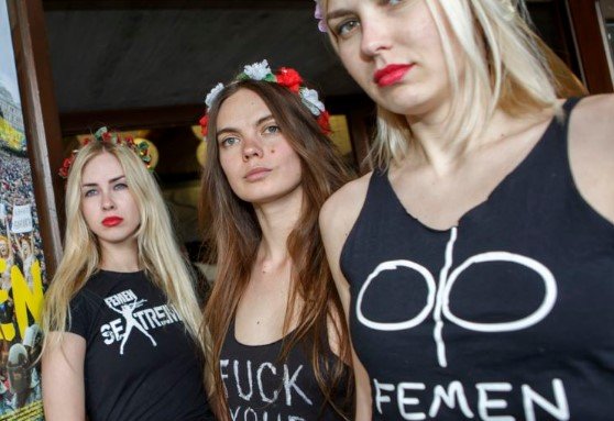 В Одессе девушка из FEMEN отличилась "протестом"