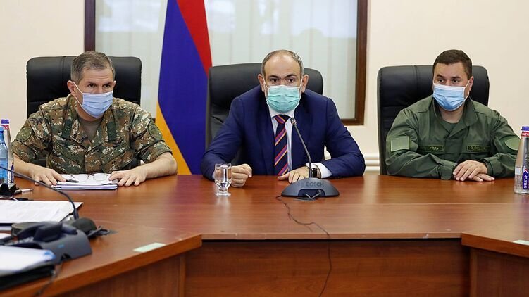Пашинян просит Путина обеспечить безопасность в Нагорном Карабахе