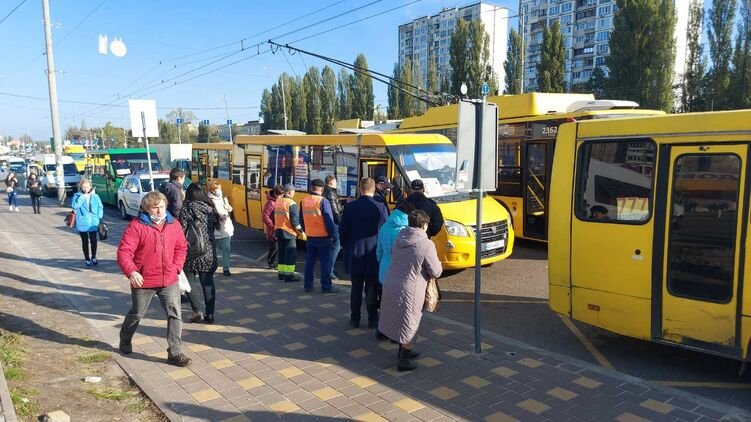 В Киеве скорость ограничат до 50 км/час: названы участки