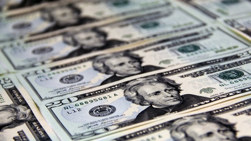Курс доллара: что сегодня происходит на межбанке