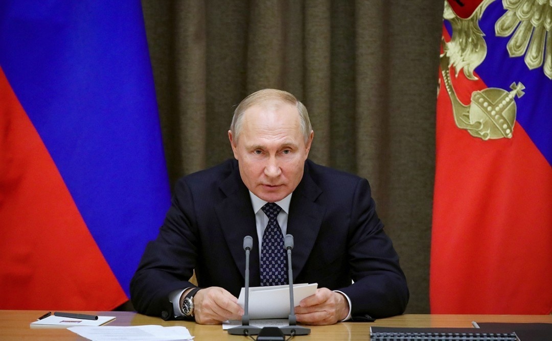 Западные СМИ предрекли Путину уход от власти в 2021 году