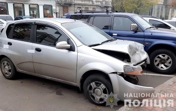 Одесситка угнала такси и устроила ДТП